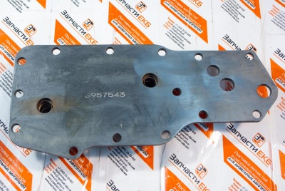 3957543 Теплообменник Маслоохладитель CORE COOLER Cummins B3.9, 4BT, 6BT Взаимозаменяемые номера: 3904320, 3918292, 3921557